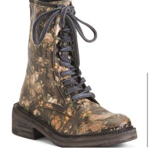 Free people floral combat lace boots size 8